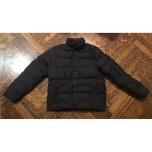 GAP Men’s short black puffer jacket size M